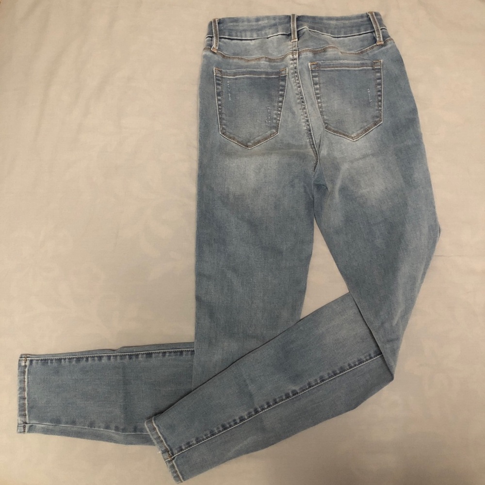 Jeans - Picture 5 of 6